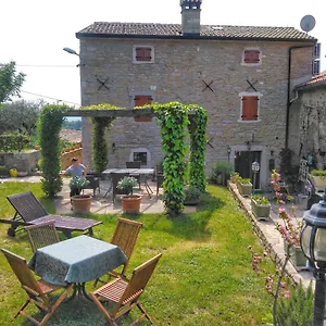 krevet i doručak Al Merlo Olivo, Rural Istrian House, Buje